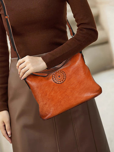 Vintage Womens Leather Over The Shoulder Bag Brown Leather Crossbody Purse Classic