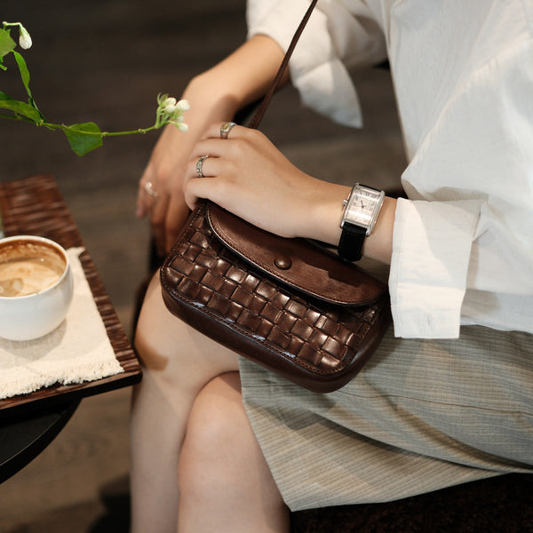 Vintage Woven Leather Mini Crossbody Bag Small Braided Leather Phone Bag for Women Affordable