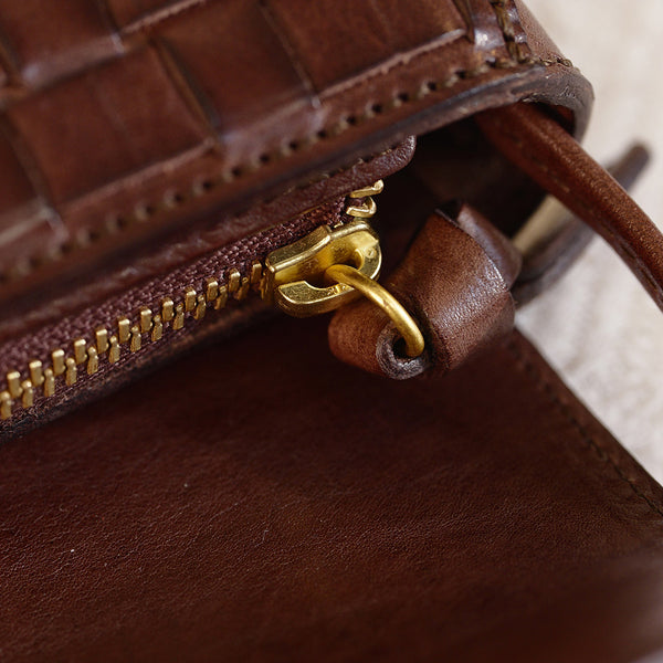 Vintage Woven Leather Mini Crossbody Bag Small Braided Leather Phone Bag for Women Durable