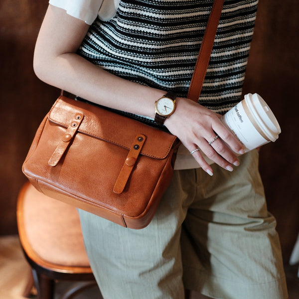 Vintage Leather Messenger Bag for Women Small Genuine Cowhide Crossbody Shoulder Bag