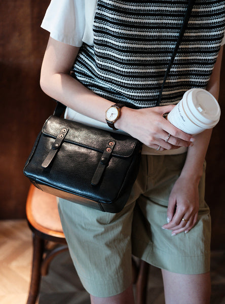 Vintage Leather Messenger Bag for Women Small Genuine Cowhide Crossbody Shoulder Bag