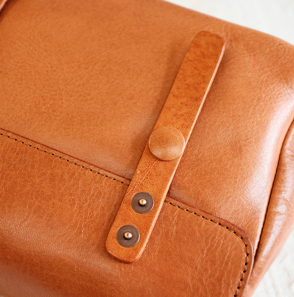 Vintage Leather Messenger Bag for Women Small Genuine Cowhide Crossbody Shoulder Bag