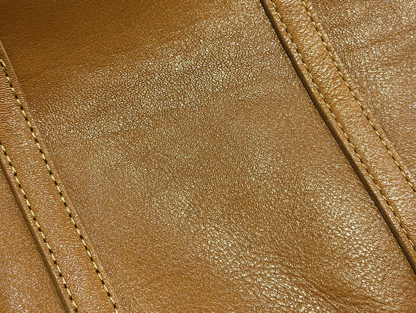 Women's Small Genuine Leather Handbag Top Handle and Crossbody Purse with Zipper Compartments Details