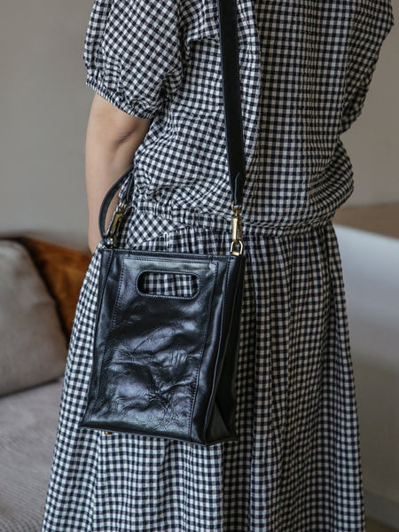 Womens Small Vegetable Tanned Leather Underarm Bag Vertical Handbag and Crossbody Bag Best