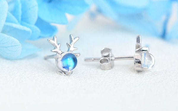 Womens White Gold Plated Silver Moonstone Stud Earrings Deer Head Design Stylish