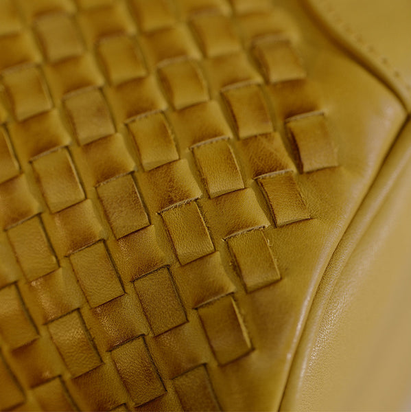 Woven Genuine Leather Crossbody Bag for Women Mini Barrel Bag in Top Grain Cowhide Details