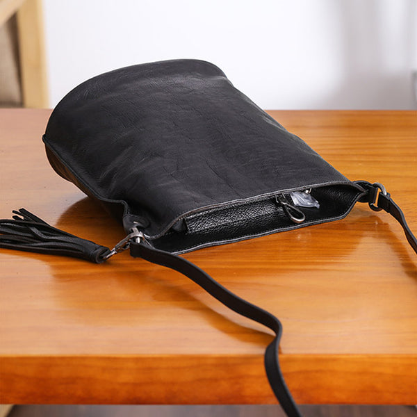 Womens Leather Fringe Crossbody Purse Bucket Bag Over the Shoulder Bag for Women