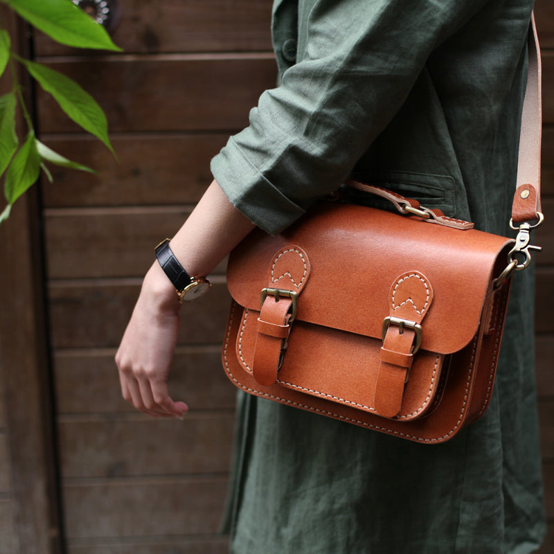 ショルダーバッグ・ポシェット CASADEI Woman Crossbody bags Brown DHgate.com:Womens Leather Shoulder Bags, Top Handle Tote