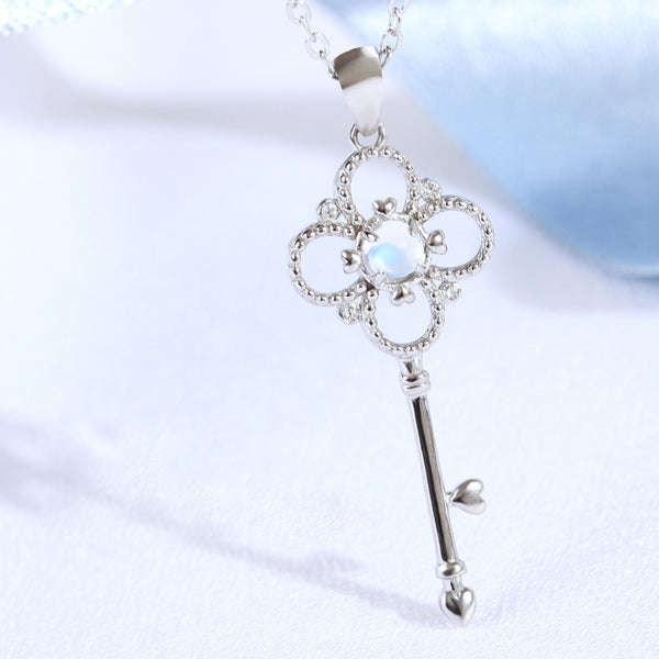 Charm Womens Key Shaped Silver Moonstone Pendant Necklace For Women Accessories