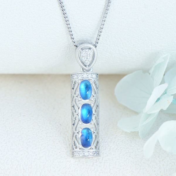 Charm Womens White Gold Plated Silver Moonstone Pendant Necklaces For Women