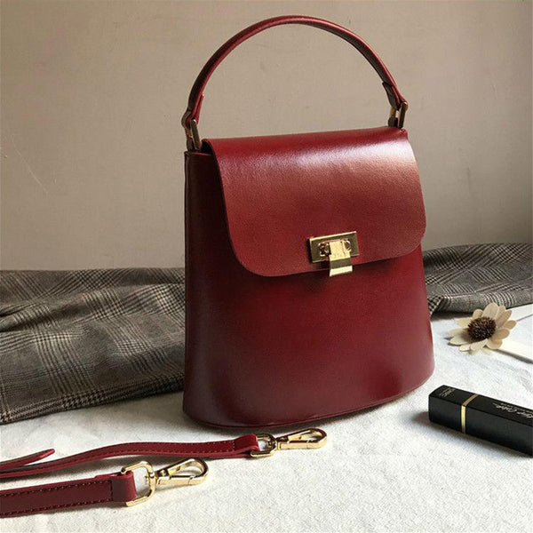 Chic Womens Leather Crossbody Bags Leather Handbags for Women cool