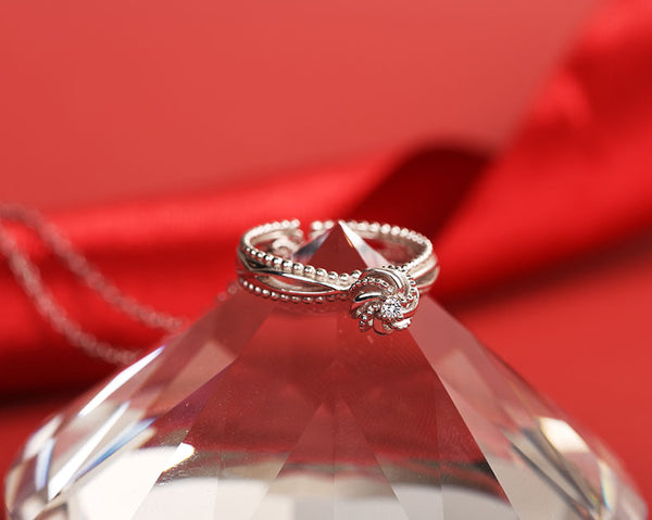 Cute Women's Fashion Diamond Rings Unique Moonstone Ring Pandant Necklace for Women Designer