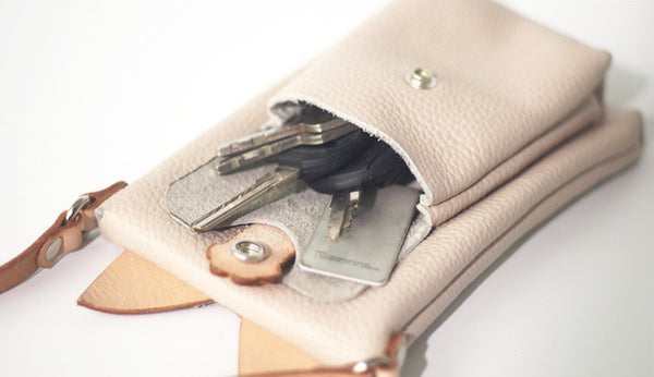 Cute Womens Beige Leather Phone Bag Mini Crossbody Bags Purse for Women fashion