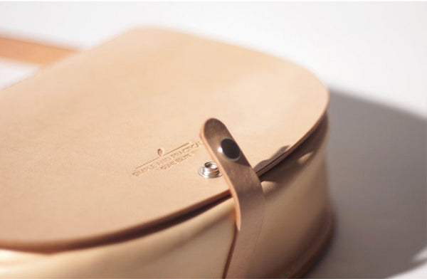 Handmade Women's Leather Crossbody Saddle Bag Small Purse for Women Details