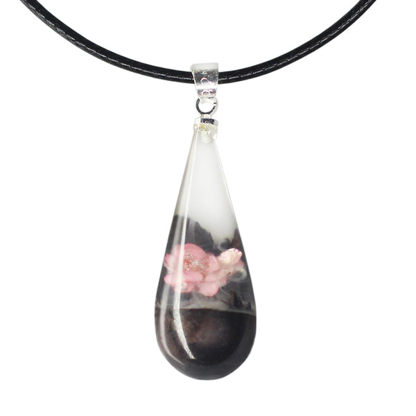 Herbage Wood Resin Unique Pendant Necklace Handmade Jewelry Accessories Women cool