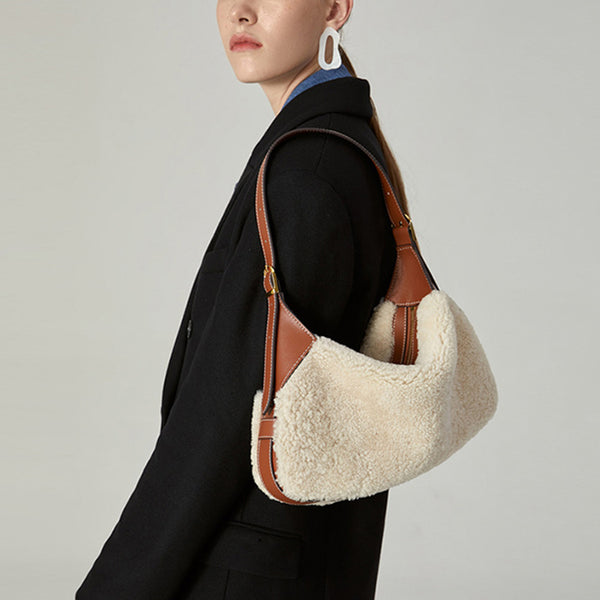 Hobo Womens Faux Fur Handbag Fluffy Shoulder Bag For Ladies Fashion