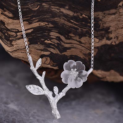 Ice White Quartz Flower Pendant Necklace silver jewelry
