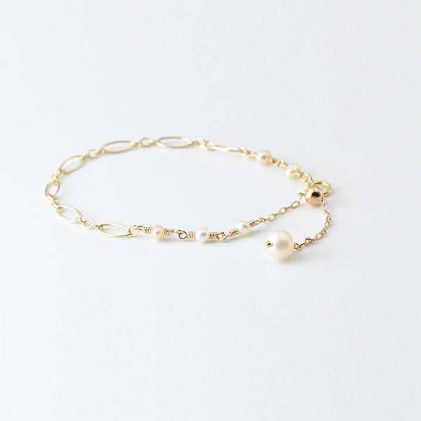 Ladies Charm 14K Gold Bracelet Cute Pearl Beaded Bracelets for Women adorable