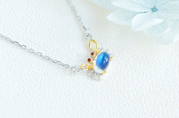 Ladies Crab Shaped Gold Plated Silver Moonstone Pendant Necklace June Birthstone For Women Cute