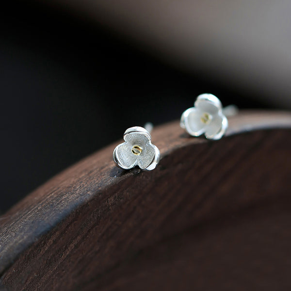 Ladies Flower Stud Earrings Small Silver Stud Earrings For Women Best