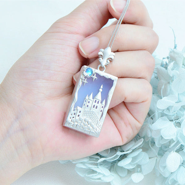 Castle Shaped Ladies Sterling Silver Moonstone Chalcedony Pendant Necklace for Women