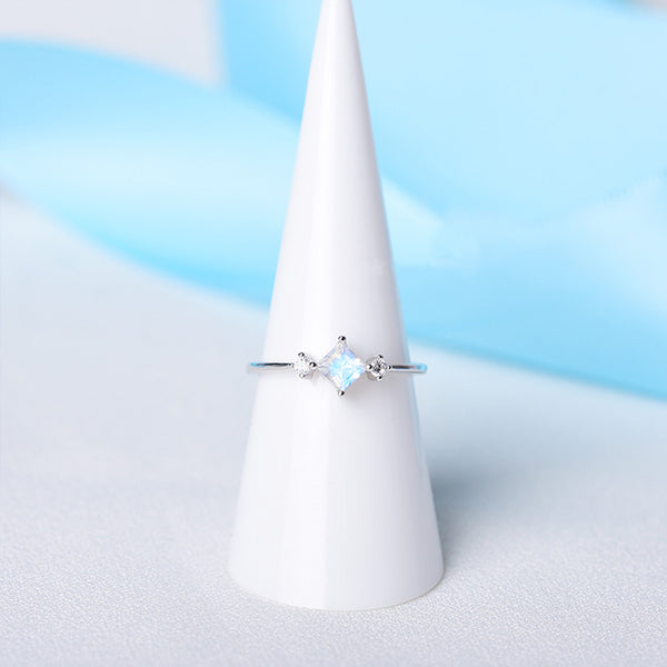Moonstone Ring White Gold Plated Silver Engage proposal Ring Women Accessories GEMSTONE