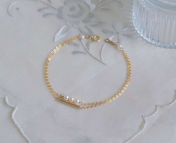 Nice Womens Freshwater Pearl Bracelet Gold Plated Bracelets For Her Beautiful