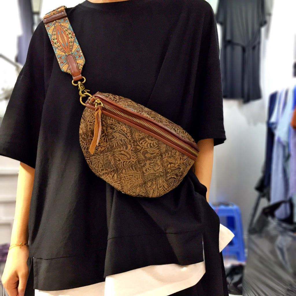 tas sling-bag Bonia Brown Leather Sling Bag