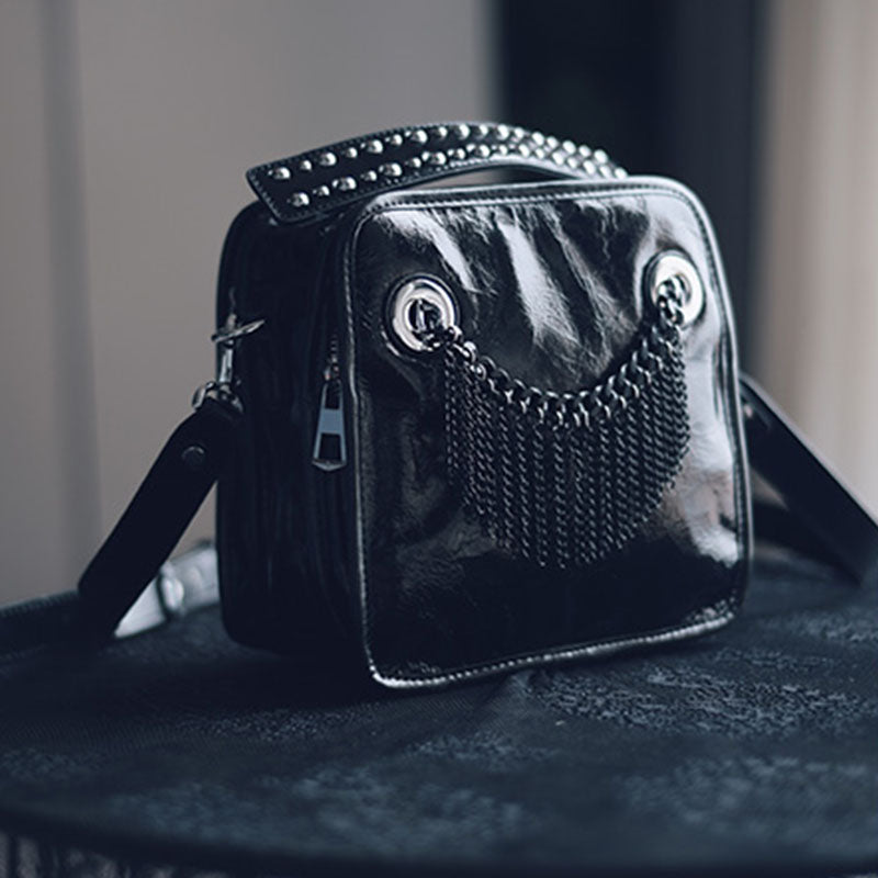 Womens Leather Black Fringe Crossbody Bag with Metal Tassel Shoulder Handbags for Women, Black Leather