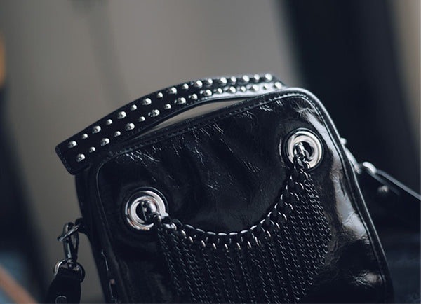 Small Womens Boho Black Leather Fringe Crossbody Bag With Metal Tassel Cross Shoulder Bag For Women Nice