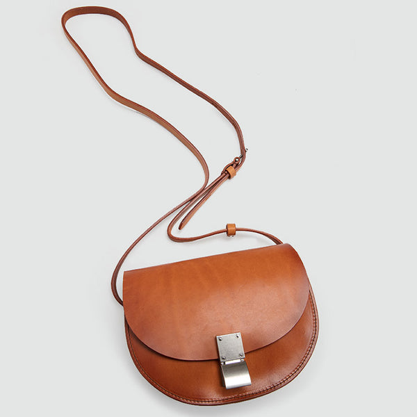 Small Womens Brown Leather Crossbody Saddle Bag Purse Side Bag for Women Chic
