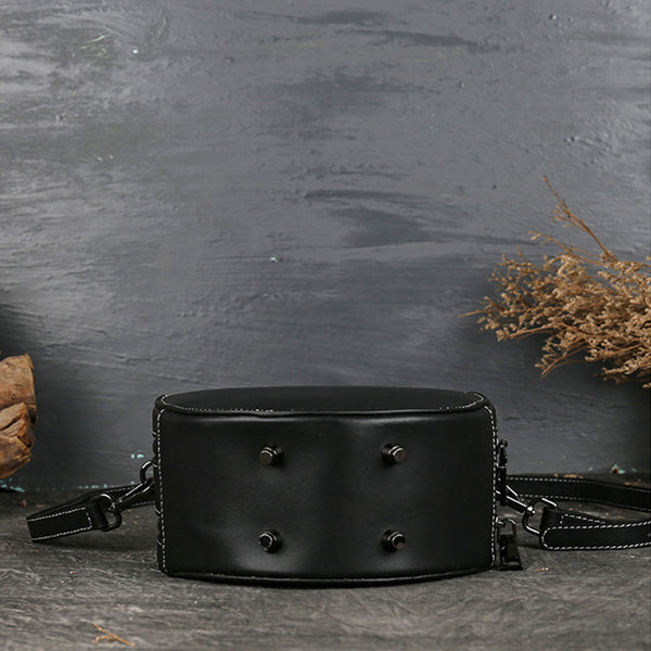 Small Womens Ttooled Leather Circle Bag Round Leather Crossbody Bag For Women Fashion