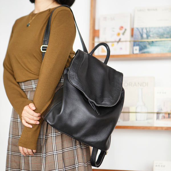 Stylish Womens Black Leather Rucksack Plain Black Backpack For Women Beautiful