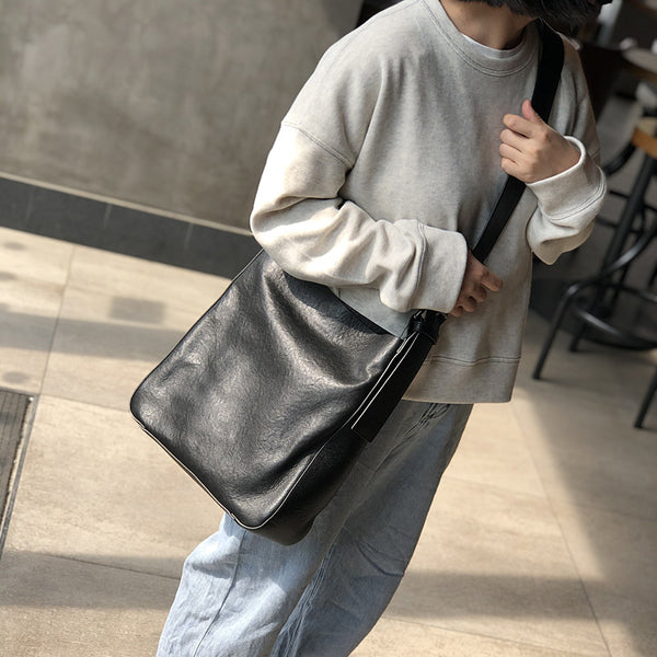 Stylish Womens Leather Tote Bag Black Leather Shoulder Bag For Women Beautiful