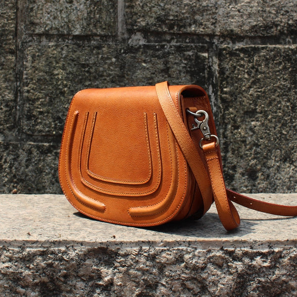 Vintage Handmade Leather Saddle Crossbody Shoulder Bag Round Bag Purses Women out