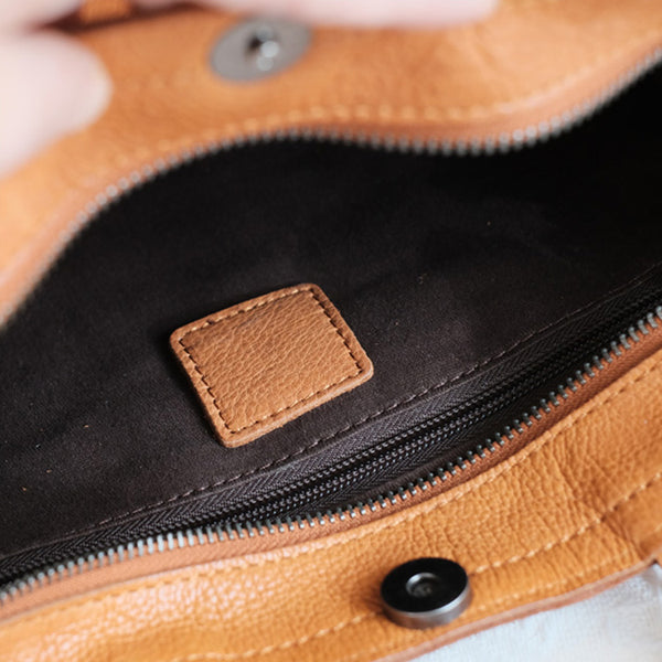 Vintage Womens Leather Tote Shoulder Handbags Inside