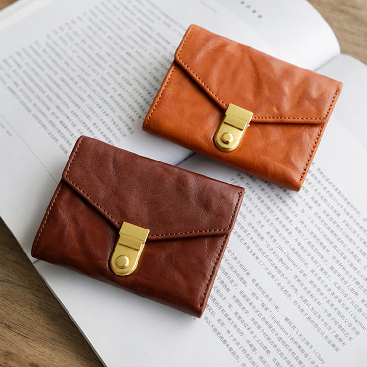 Women's Small Genuine Leather Billfold Wallet
