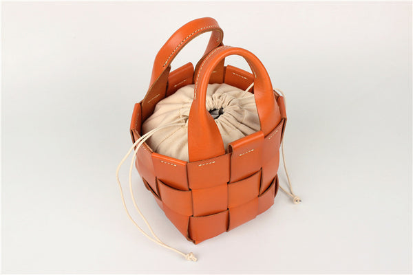 Vintage Womens Woven Genuine Leather Bucket Handbags Cross Shoulder Bag For Women Stylish