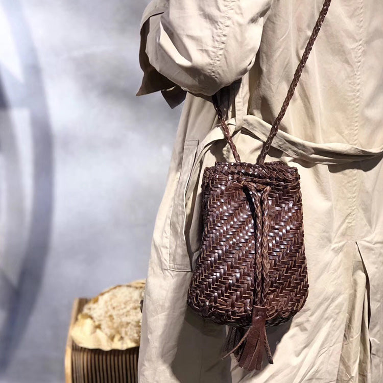 ショルダーバッグ・ポシェット ILLIGO Stud Ornament Hobo Bag 5BMR0232 HOBO BAG WITH STUDS | DEL CORE