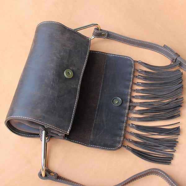 Western Womens Leather Fringe Crossbody Bag Purse Small Shoulder Bag for Women Chic